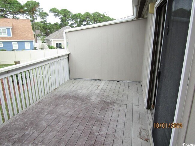 Building Photo - 938 Villa Dr