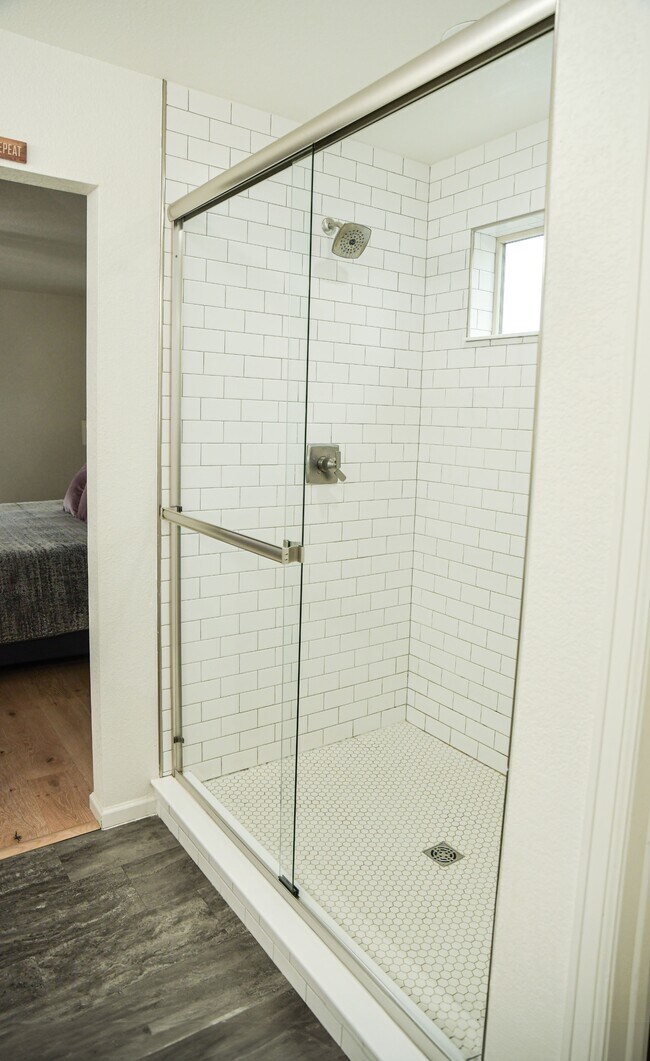 Building Photo - 6797 Backcountry Lp