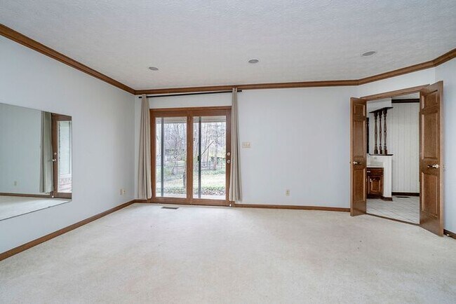 Building Photo - Beautiful Wooded Lot