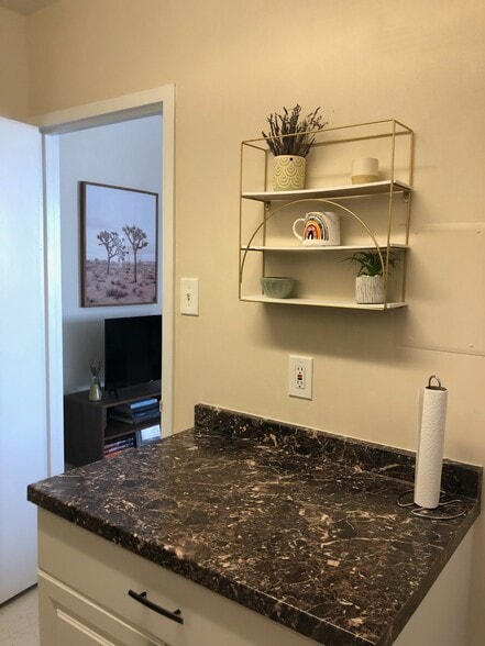 Building Photo - 5500 Friendship Blvd