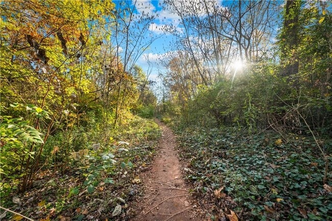 Building Photo - 845 Ormewood Terrace SE