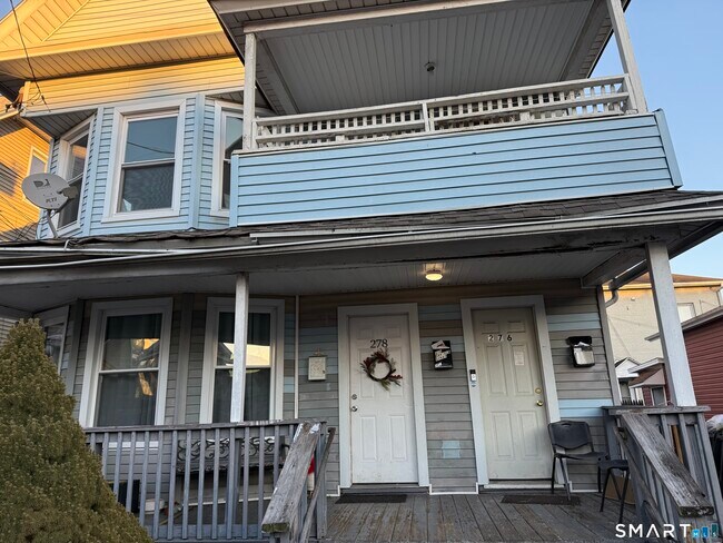 Building Photo - 276 Orchard St