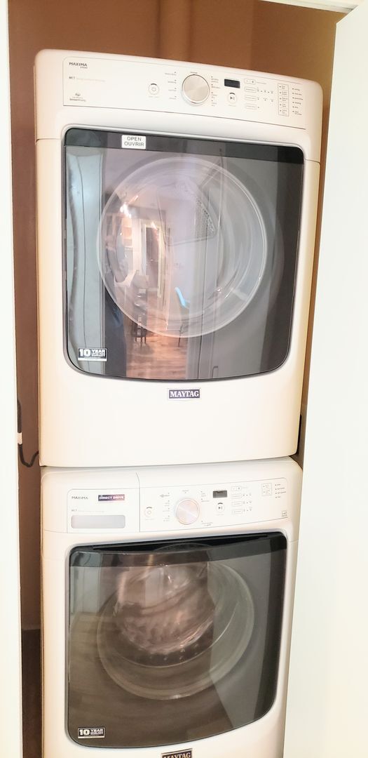 Building Photo - Keola Lai Penthouse 2 Bedroom 2 Bathroom 2...