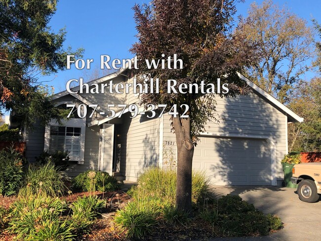Primary Photo - Beautiful Windsor home with new hardwood f...