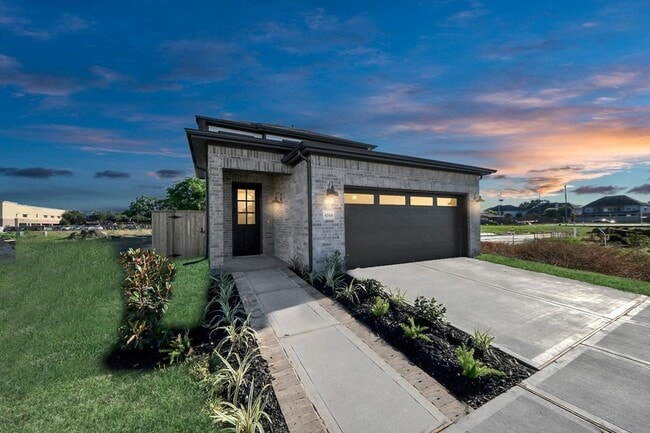 Building Photo - 4324 Avron Dr