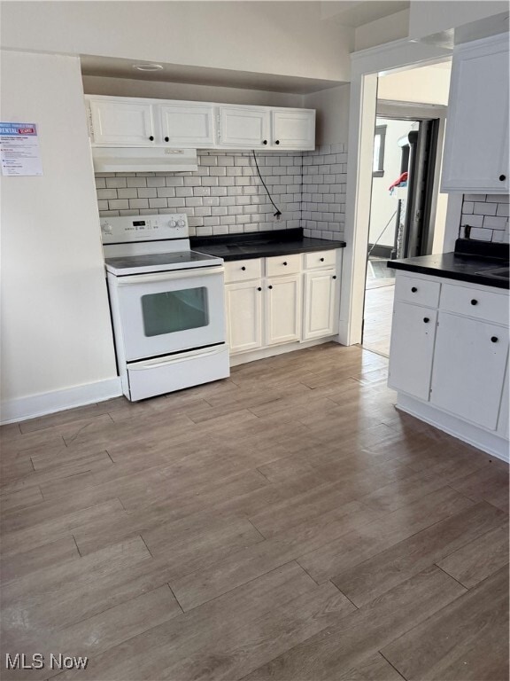 Building Photo - 1794 W 54th St