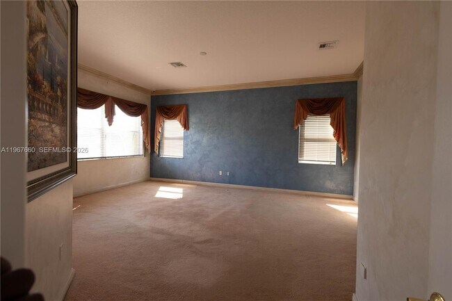 Building Photo - 5331 SW 159th Ave