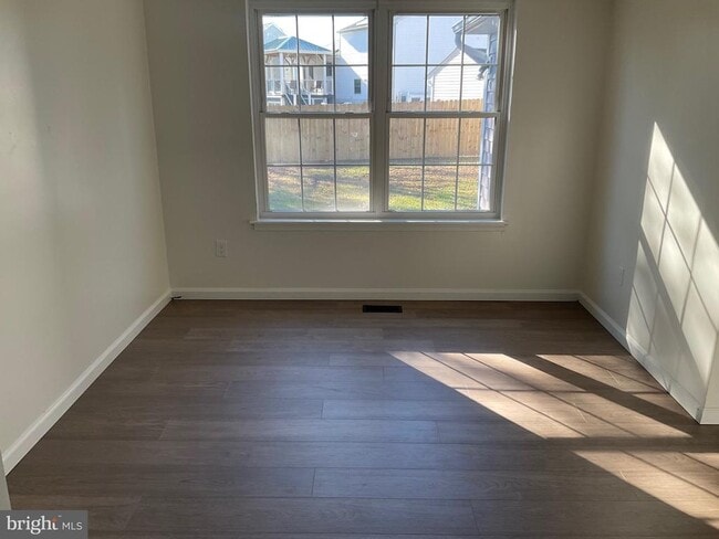 Building Photo - 4427 Declaration Cir