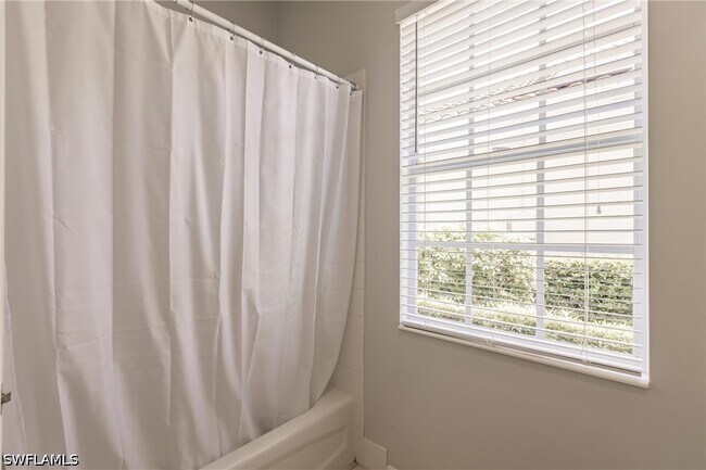 Building Photo - 5163 Inagua Way