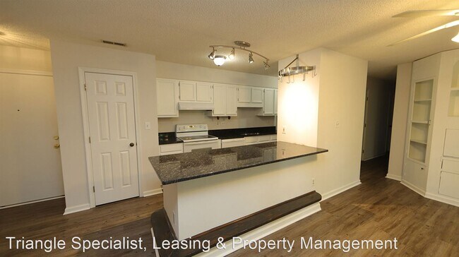 Building Photo - 1501 Creekwood Ct