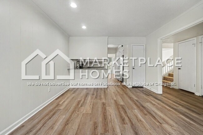 Building Photo - 80 Willowick Dr