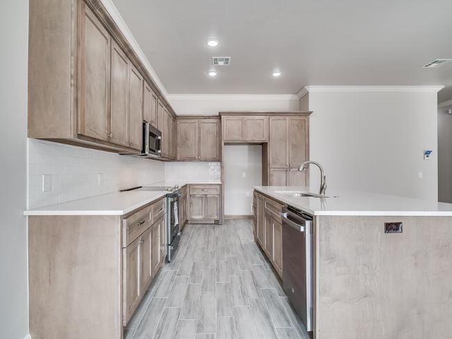 Building Photo - 1324 Chelham Ln