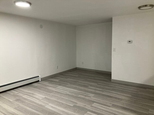 Building Photo - Turpin 4Plex