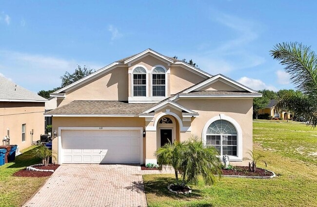 Building Photo - Stunning Fully Furnished and Decorated home in Davenport with Private Pool!