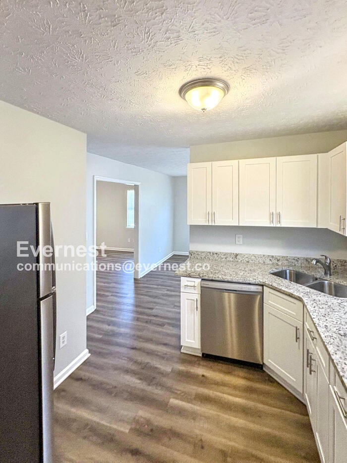 Building Photo - 303 Dove Point