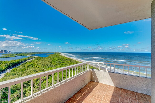 Building Photo - 5550 N Ocean Dr