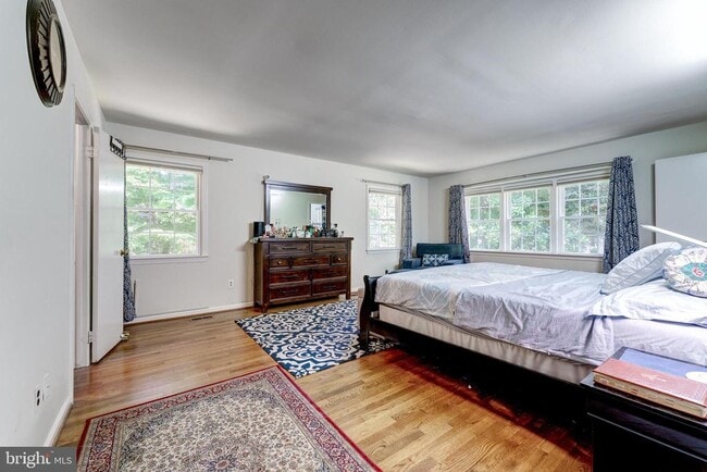 Building Photo - 10108 Donegal Ct