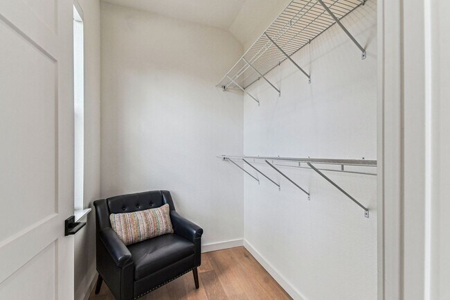Building Photo - New Construction Townhome For Lease