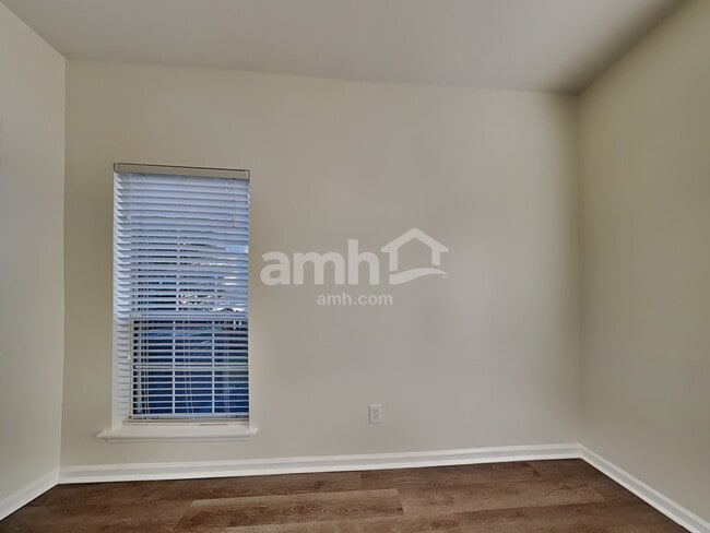 Building Photo - 328 Rice Bay Dr