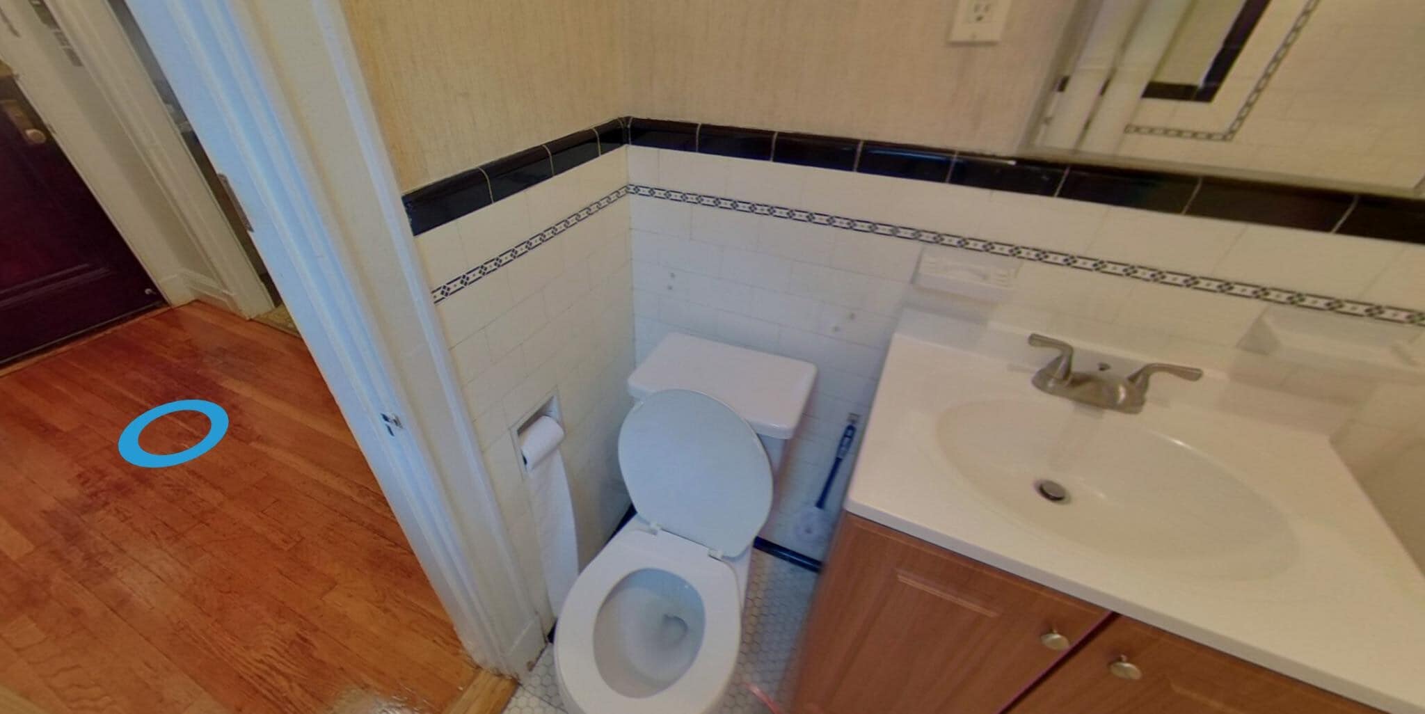 Building Photo - 53 Fellsway W