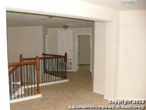 Building Photo - 823 Point Cove