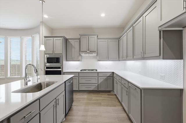 Building Photo - 2244 Knightsgate Rd