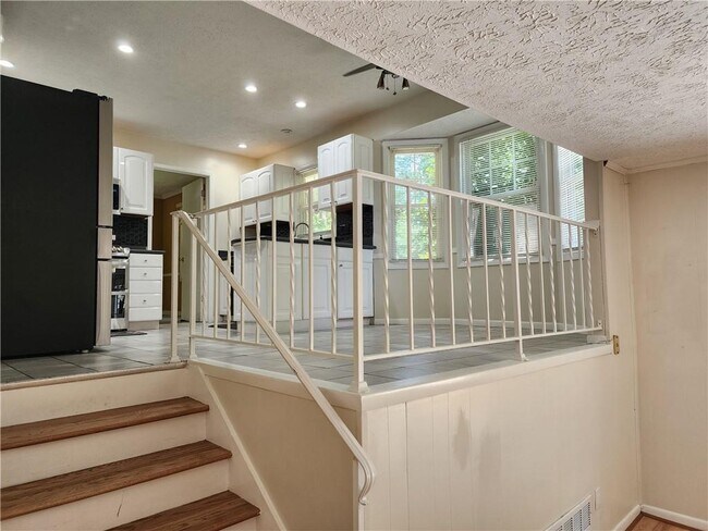 Building Photo - 3572 High Green Dr
