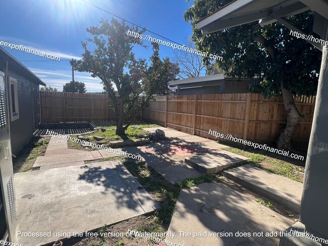 Building Photo - Nice Front House In The City Of San Bernardino
