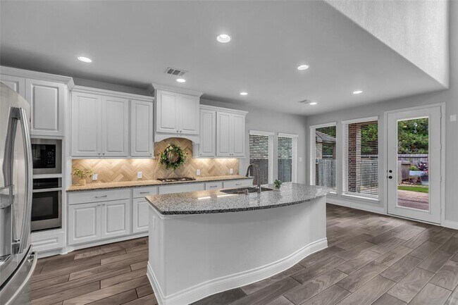 Building Photo - 126 Capriccio Ln