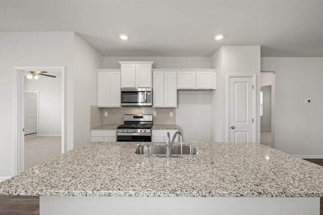 Building Photo - 6036 Beadlow St