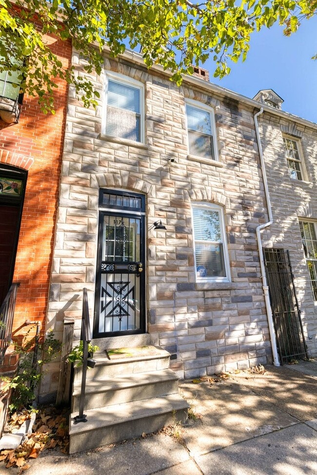 Primary Photo - 517 S Ann St