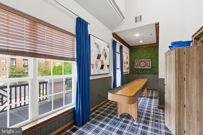 Building Photo - 12913 Centre Park Cir