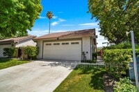 Building Photo - 15732 Rosehaven Ln