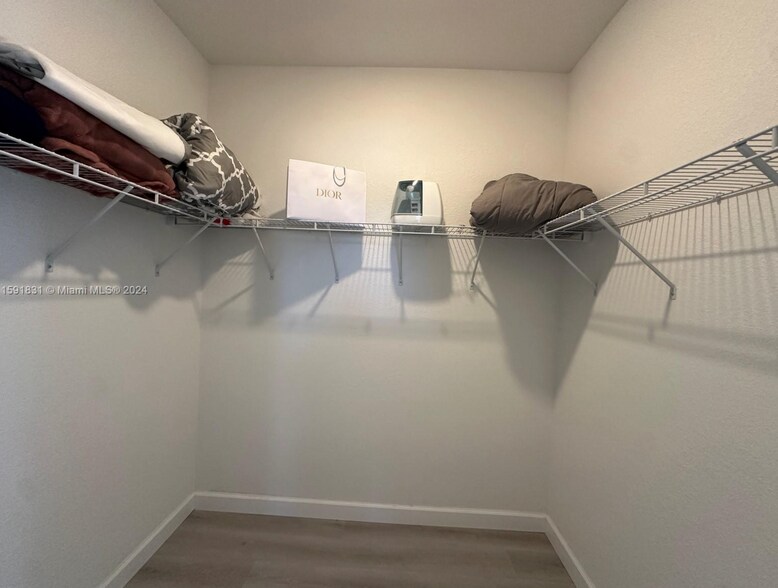 Building Photo - 3558 W 108th St