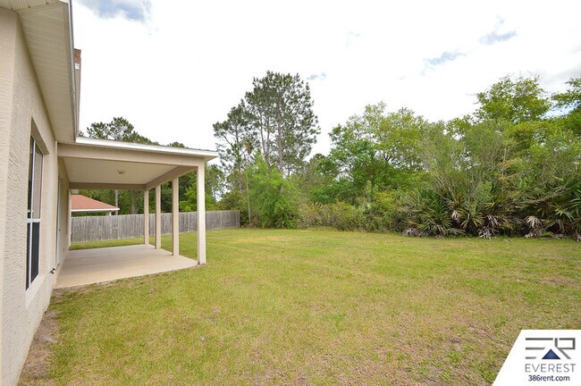 Building Photo - 40 Persimmon Dr