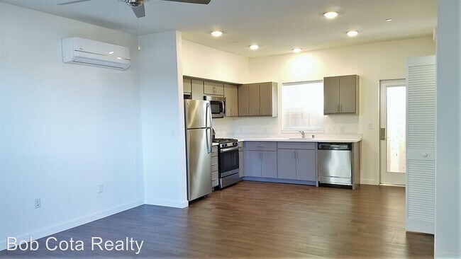 Primary Photo - 2813 Q St