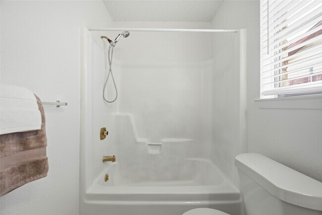 Building Photo - 1131 Rock Canyon Dr