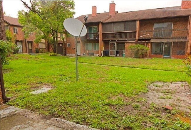 Building Photo - 5125 Picadilly Circus Ct