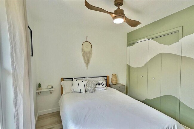 Building Photo - 1307 Southport Dr