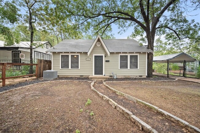 Building Photo - 4605 Harmon Ave