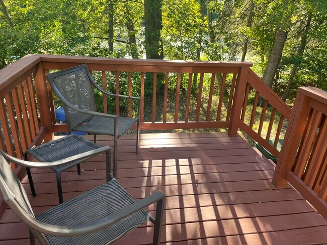 Building Photo - 67 Brentwood Dr