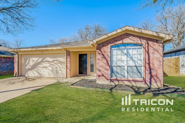 Building Photo - 1120 Hidden Creek Dr