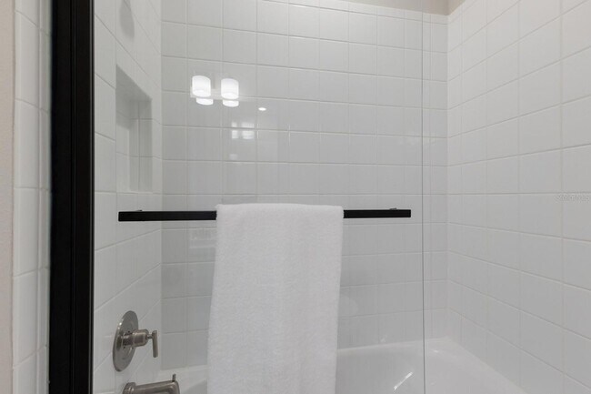 Building Photo - 9312 Tequila Sunrise Dr