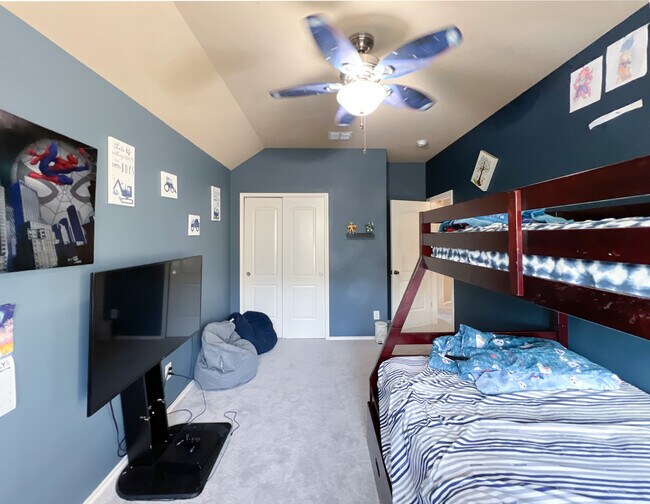 Building Photo - 10419 Avalon Rdg