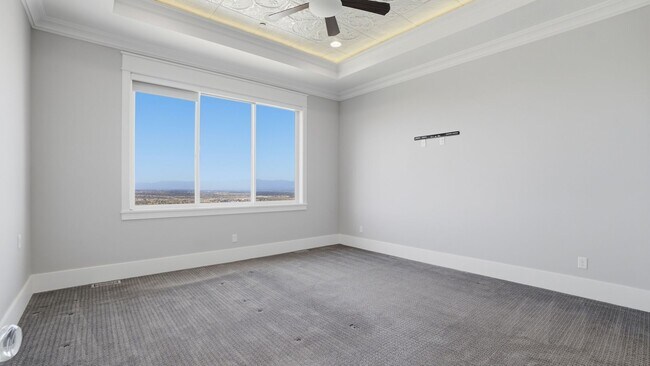 Building Photo - Luxurious Herriman 6 Bed with Indoor Court, Theater & Stunning Views!!!