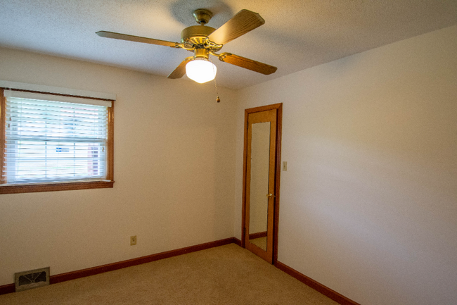 Building Photo - 7552 NC-88