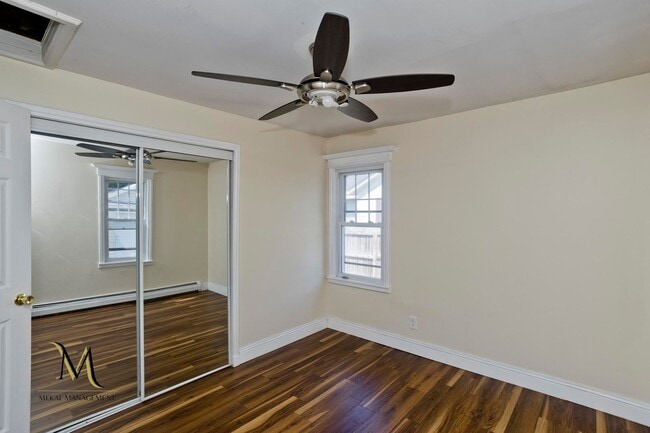 Building Photo - Single-Level Living! 3 Bed Ranch with Mode...