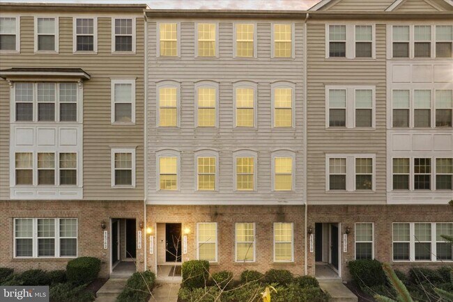 Building Photo - 14766 Malloy Ct