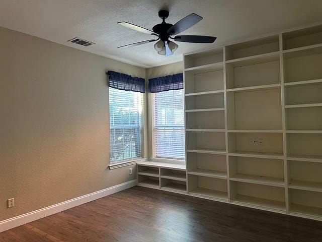 Building Photo - 5520 S Briar Ridge Cir