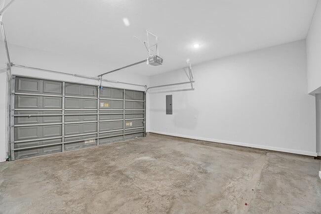 Building Photo - 11242 Buchanan Cvs Ln